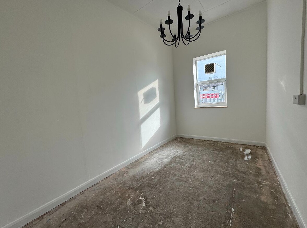 North Rd, Okehampton for lease Interior Photo- Image 1 of 7