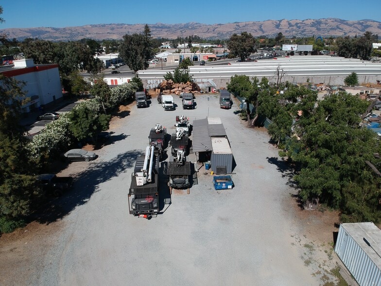 85 Old Tully Rd, San Jose, CA for lease - Building Photo - Image 3 of 6