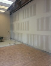 3815 Mission Ave, Oceanside, CA for lease Interior Photo- Image 2 of 11