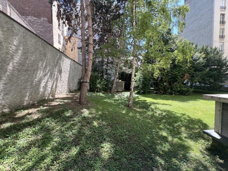 Bureau dans Paris à vendre - Photo du bâtiment - Image 3 de 8