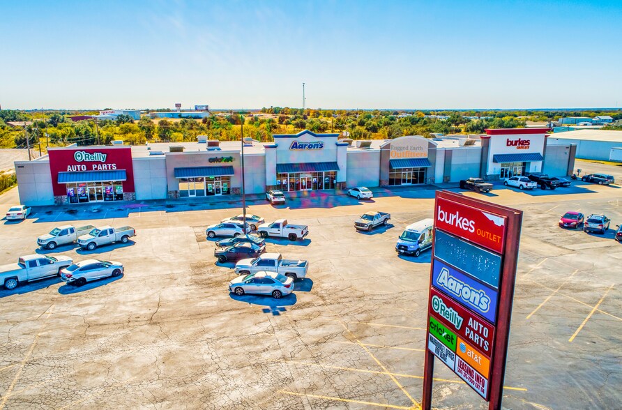 1405 E Main St, Eastland, TX à louer - Photo principale - Image 1 de 6