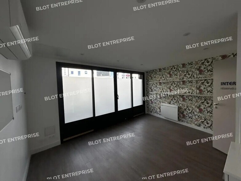 Commerce de détail dans Nantes à louer - Photo intérieure - Image 3 de 13