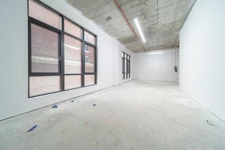 124-28 Queens Blvd, Kew Gardens, NY à louer Photo du bâtiment- Image 1 de 4