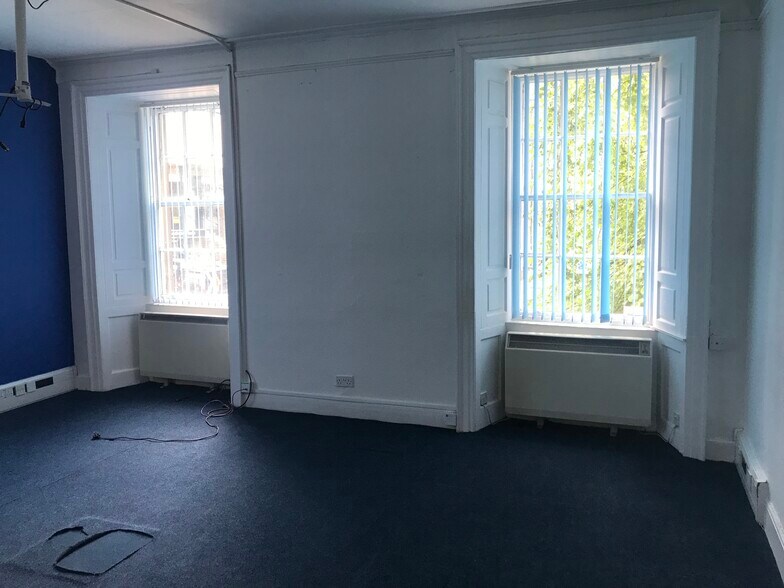 8 South Tay St, Dundee à louer - Photo du bâtiment - Image 3 de 4