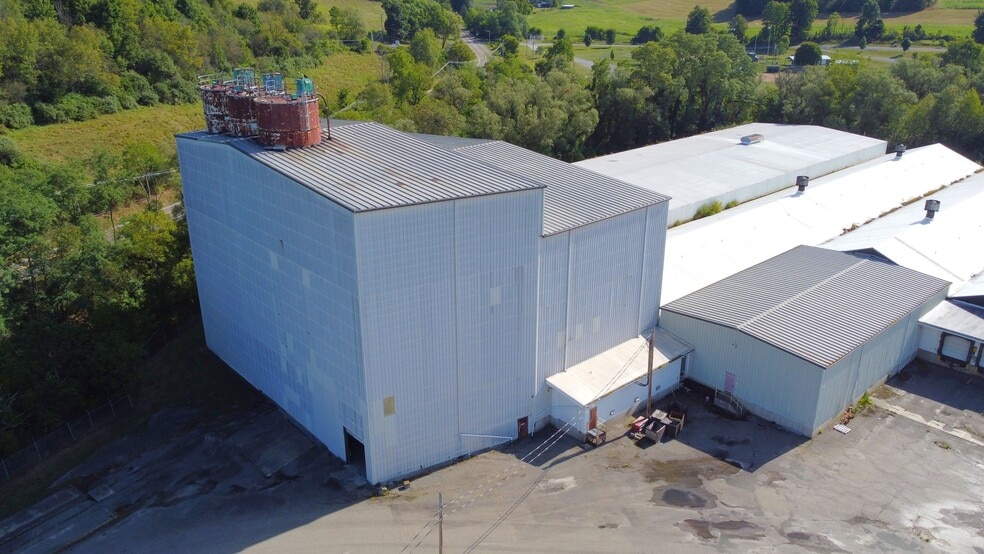 1 Jackson St, Wellsboro, PA for lease - Building Photo - Image 3 of 20