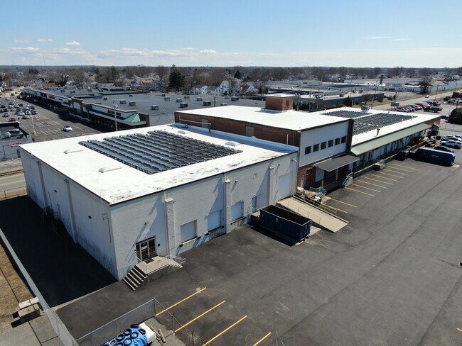 Plus de détails pour 402 Walcott St, Pawtucket, RI - Industriel à louer