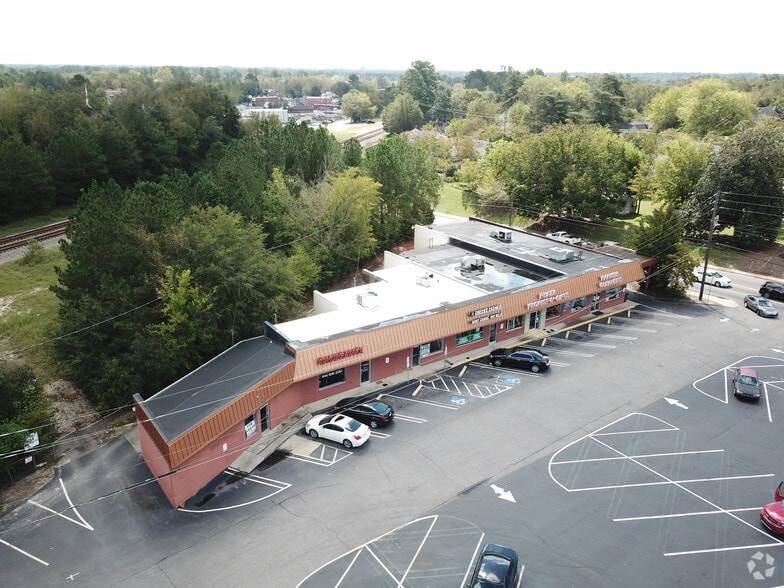 3471-3503 N Main St, Hope Mills, NC à louer - Photo principale - Image 3 de 9