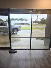 1439 Highway 69 S, Columbus, MS for lease Interior Photo- Image 2 of 14