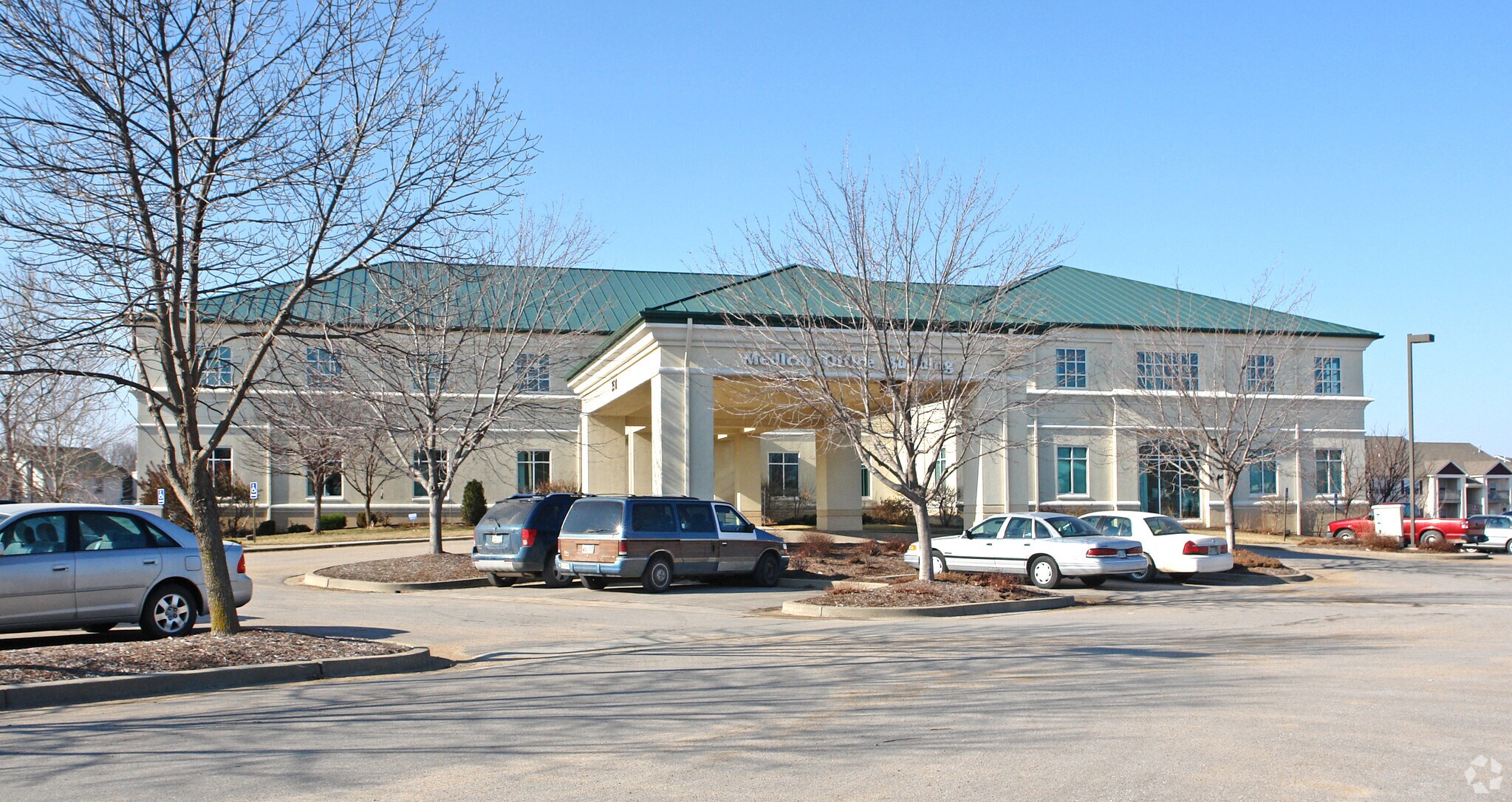 3510 Clinton Pl, Lawrence, KS for lease Primary Photo- Image 1 of 7