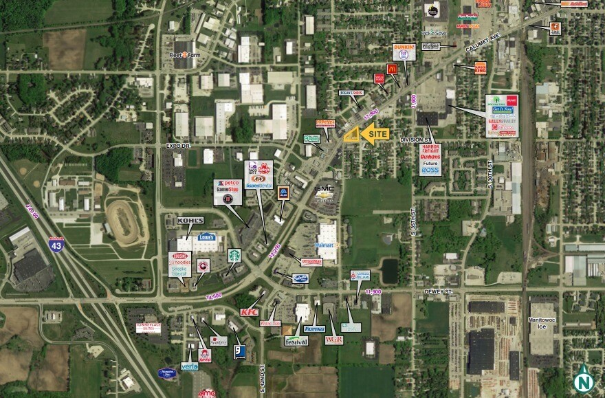 3601 Calumet Ave, Manitowoc, WI à louer Photo du bâtiment- Image 1 de 2