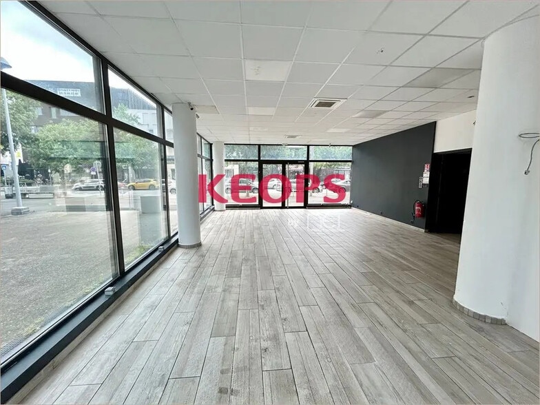 Retail in Blagnac for lease - Building Photo - Image 3 of 8