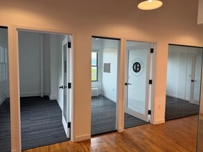 50 S Buckhout St, Irvington, NY for lease Interior Photo- Image 2 of 3
