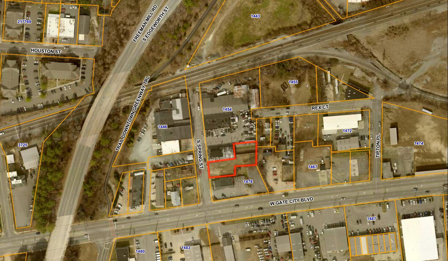 659 S Spring St, Greensboro, NC à louer Aérien- Image 1 de 4