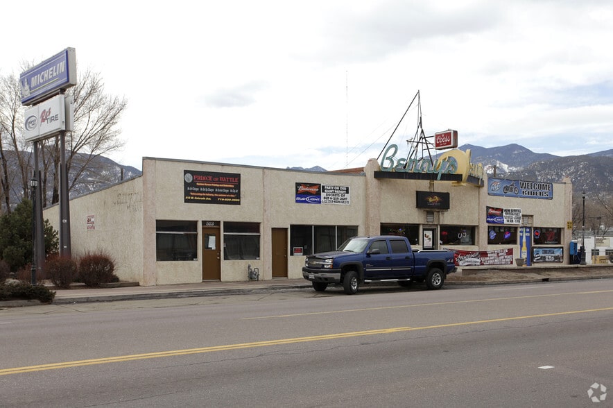 513-517 W Colorado Ave, Colorado Springs, CO for lease - Building Photo - Image 2 of 8