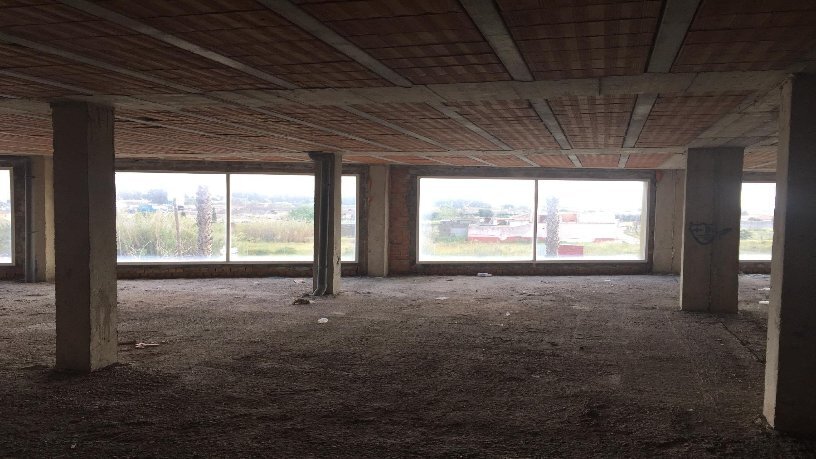 Calle Cartagena, 41, La Línea de la Concepción, CAD 11300 - - - Interior Photo - Image 1 of 2