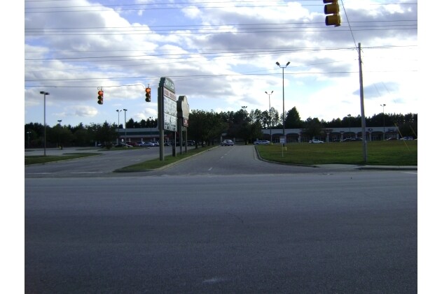 3745 Sycamore Dairy Rd, Fayetteville, NC à louer - Autre - Image 3 de 8