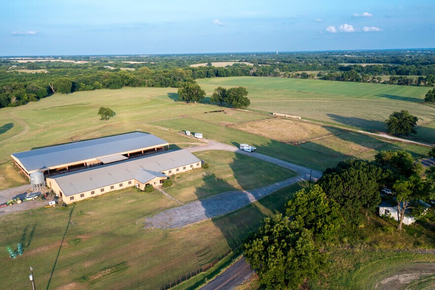 13696 County Road 577, Anna, TX à vendre - Photo du bâtiment - Image 3 de 24