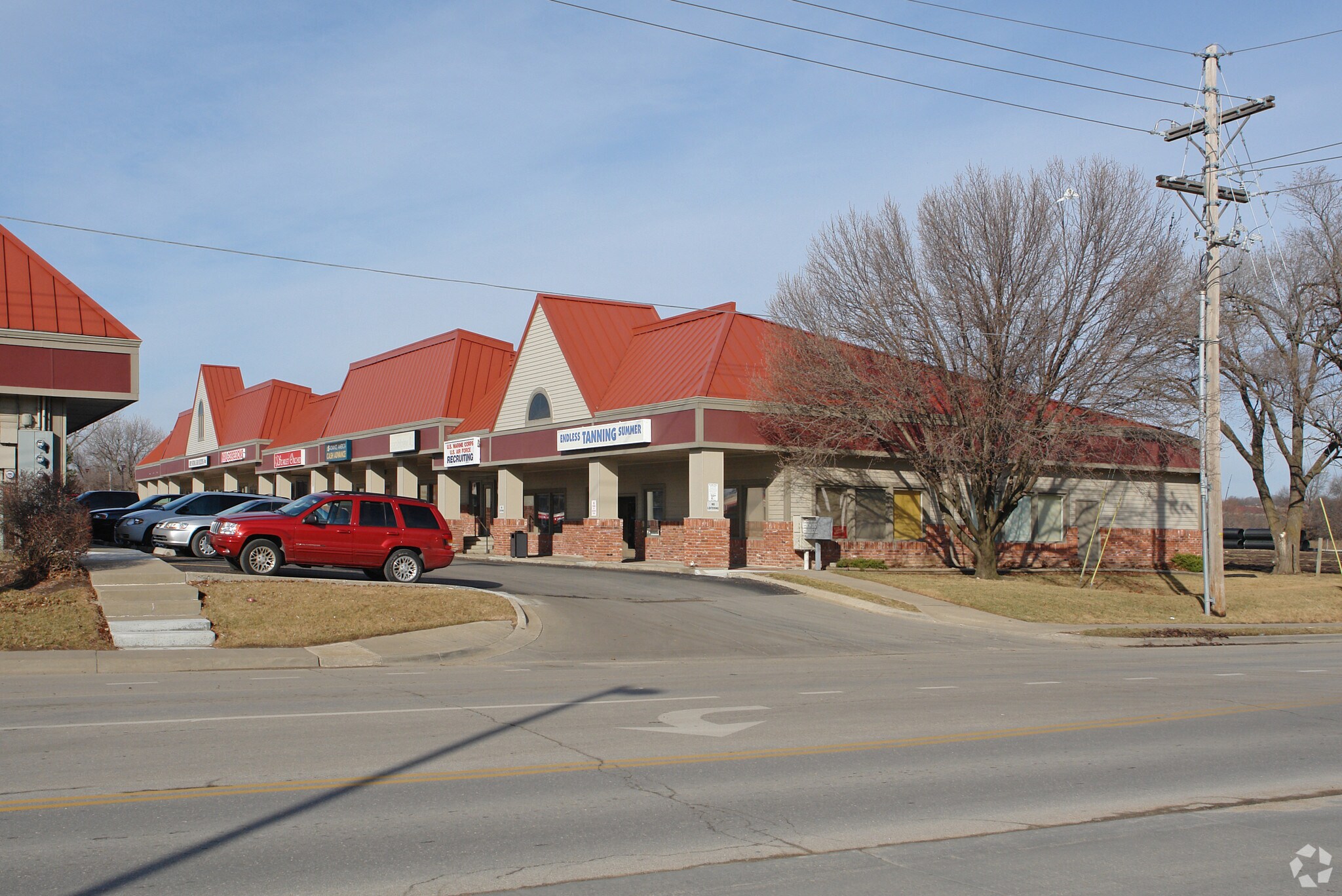 2223-2323 Louisiana St, Lawrence, KS à louer Photo du bâtiment- Image 1 de 10
