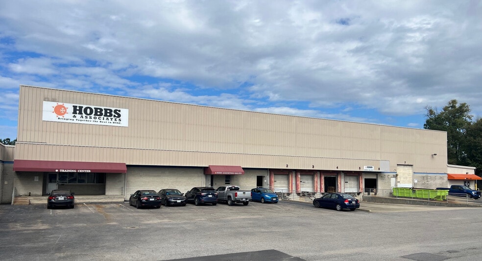 4850 Brookside Ct, Norfolk, VA for lease - Building Photo - Image 2 of 5