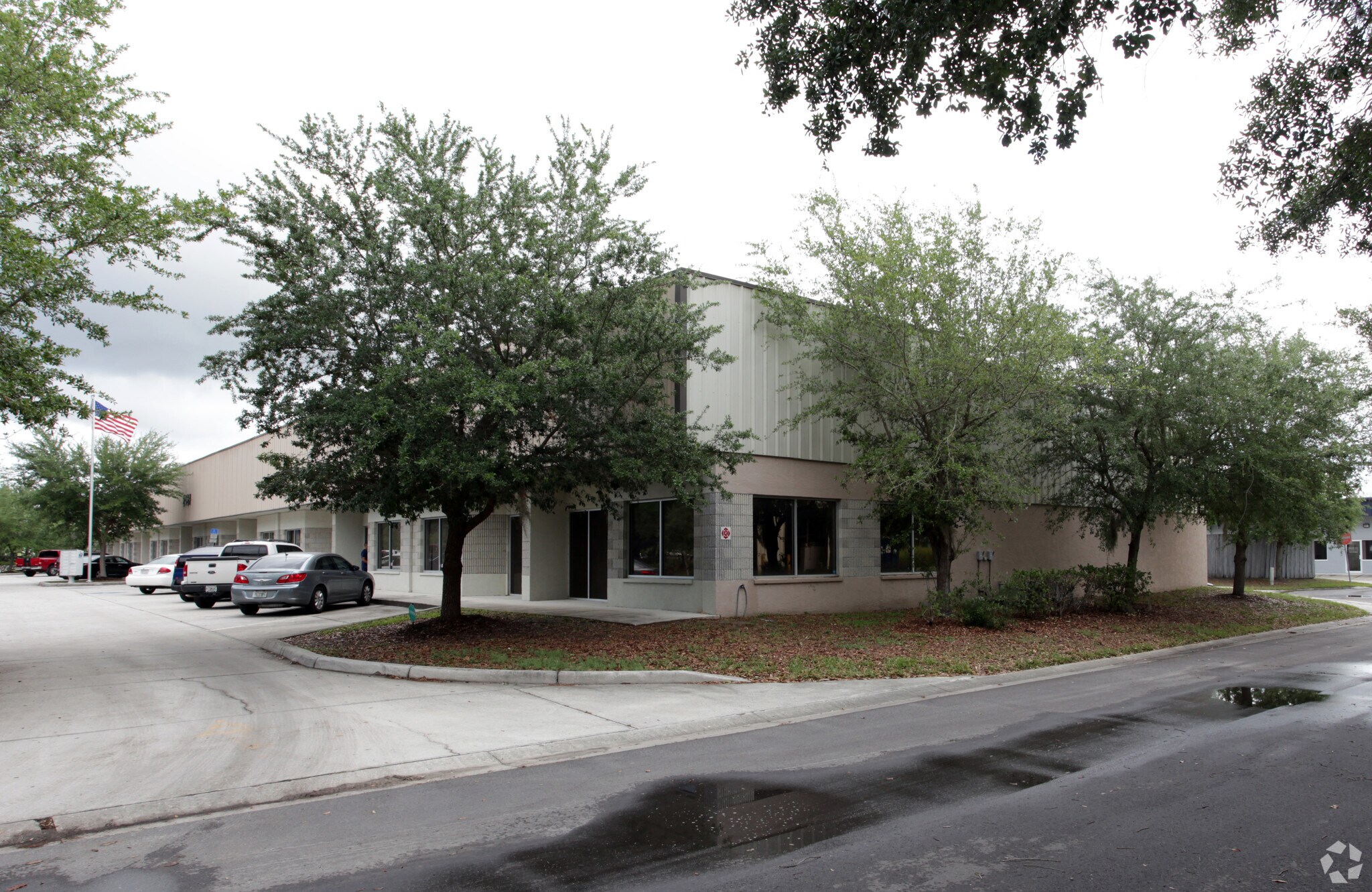 2427 Porter Lake Dr, Sarasota, FL à vendre Photo principale- Image 1 de 1