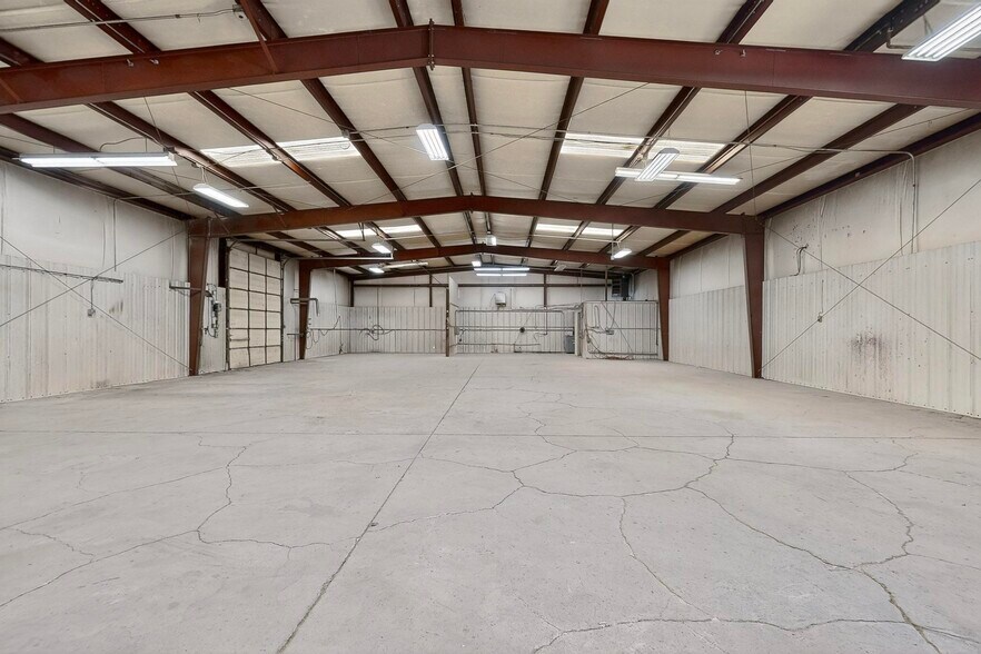 4415 Anaheim Ave NE, Albuquerque, NM à vendre - Photo du bâtiment - Image 2 de 34