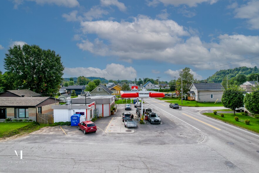 728 St Saint-Joseph, Saint-raymond, QC à vendre - Photo du bâtiment - Image 2 de 6