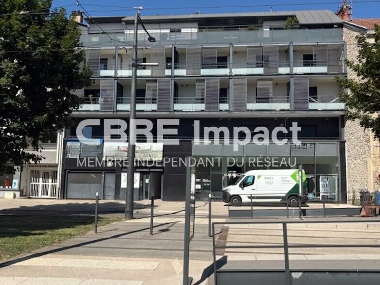 Bureau dans Dijon à louer - Photo du bâtiment - Image 2 de 5