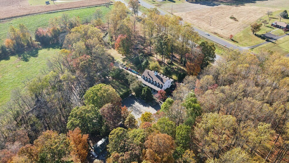 5309 S Seminole Trl, Madison, VA à vendre - Photo principale - Image 1 de 60