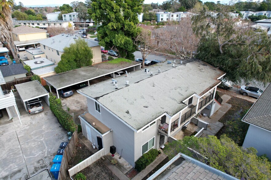 19 E 41st Pl, San Mateo, CA à vendre - Photo du bâtiment - Image 3 de 67