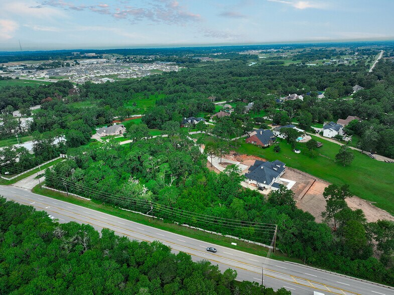 15900 Walden Rd, Montgomery, TX à vendre - Photo du bâtiment - Image 3 de 9