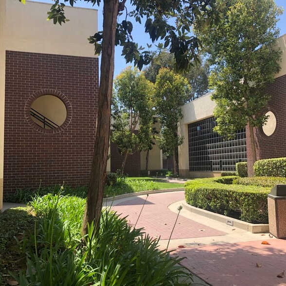 3505 Cadillac Ave, Costa Mesa, CA for lease - Building Photo - Image 3 of 110