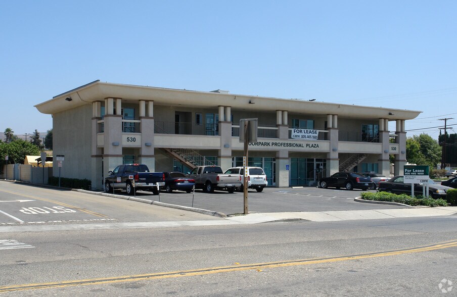 530 Moorpark Ave, Moorpark, CA à louer - Photo du bâtiment - Image 3 de 4