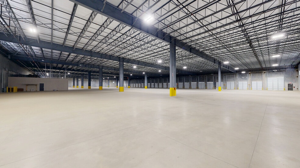 172 Interamerica Blvd, Laredo, TX for lease - Matterport 3D Scan - Image 3 of 53