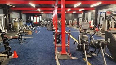 1517 S Adams St, Tallahassee, FL for lease Building Photo- Image 2 of 8