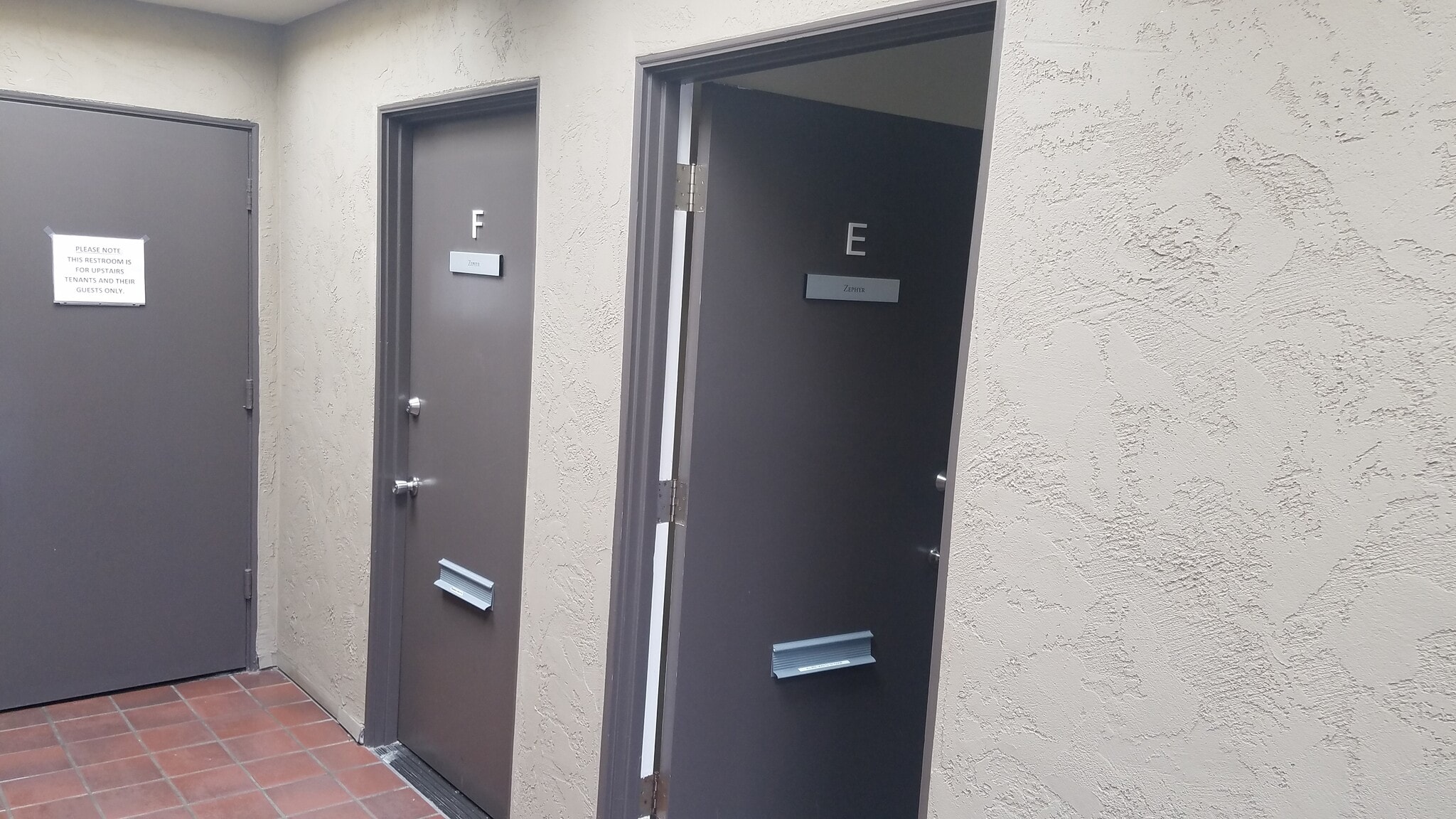 700 2nd St, Encinitas, CA for lease Interior Photo- Image 1 of 9