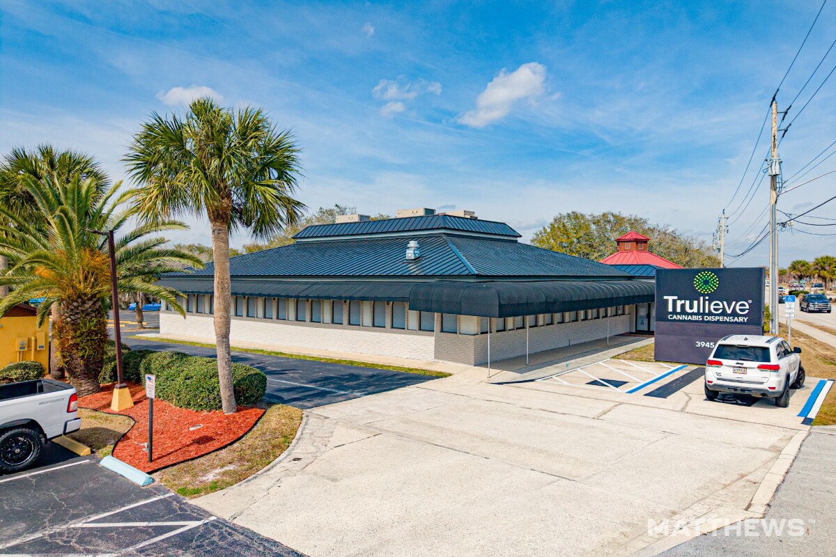 3945 A1A, Saint Augustine, FL à vendre Photo du bâtiment- Image 1 de 8