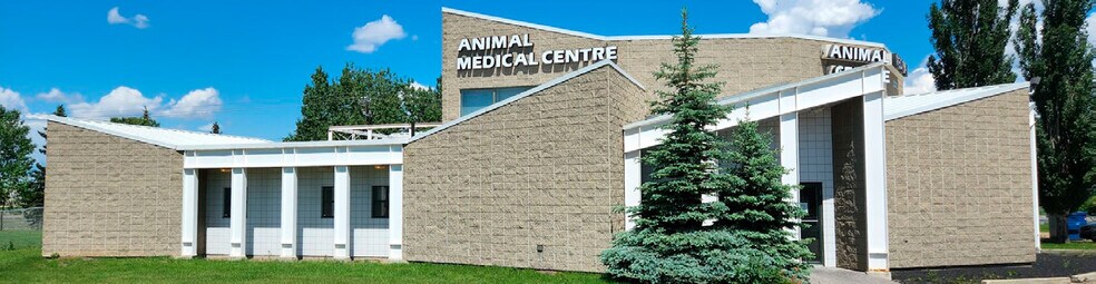 2308 Parsons Rd NW, Edmonton, AB à vendre - Photo du bâtiment - Image 2 de 7