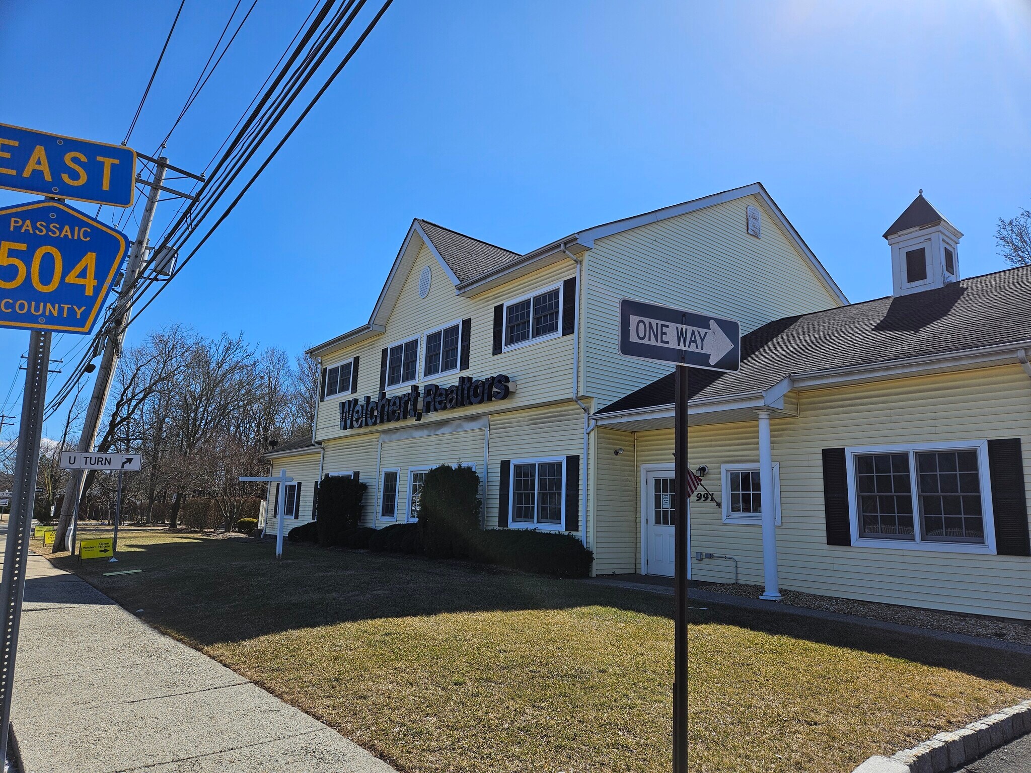 991 Hamburg Tpke, Wayne, NJ à louer Photo principale- Image 1 de 4