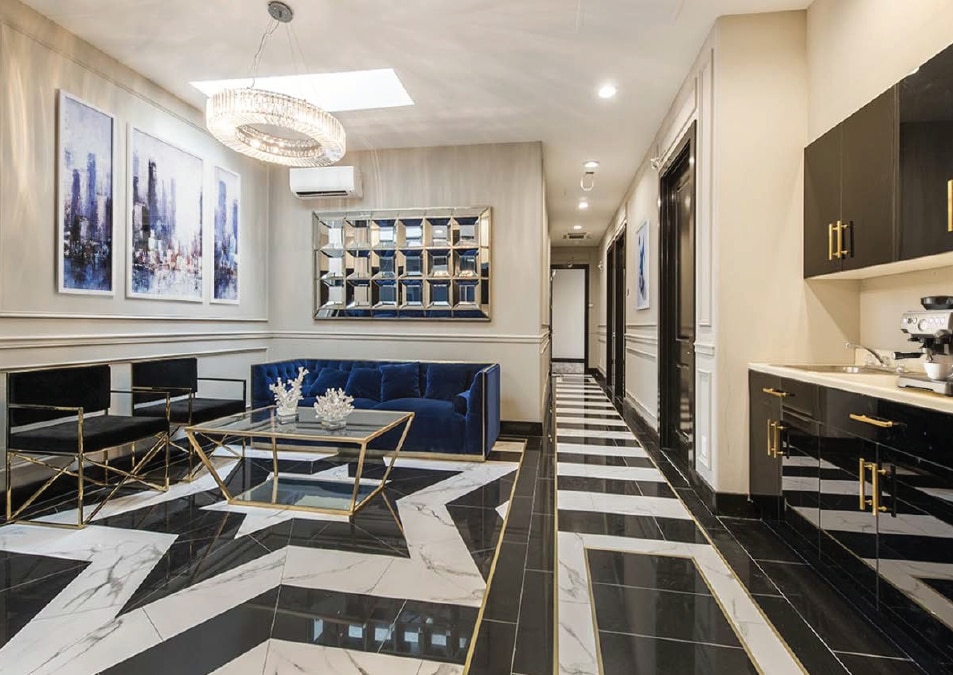 45 Middle Neck Rd, Great Neck, NY for lease Lobby- Image 1 of 8