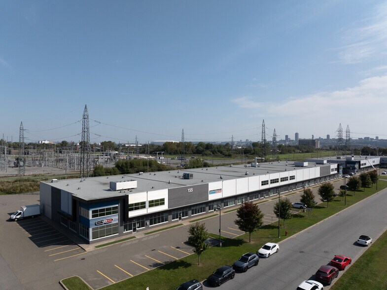 155 Rue Fortin, Québec, QC à louer - Photo du bâtiment - Image 2 de 6