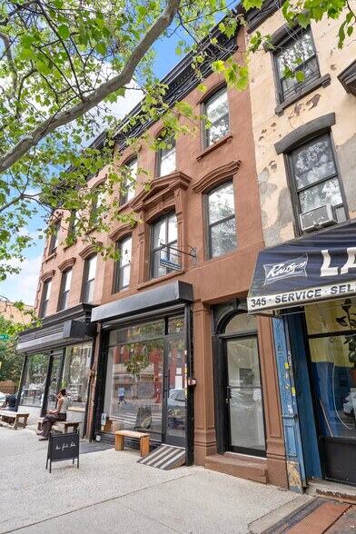 343A Tompkins Ave, Brooklyn, NY à vendre - Photo du bâtiment - Image 2 de 15