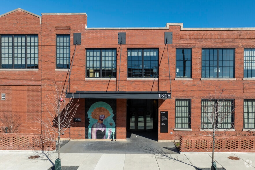1315 N North Branch St, Chicago, IL for lease - Building Photo - Image 3 of 38