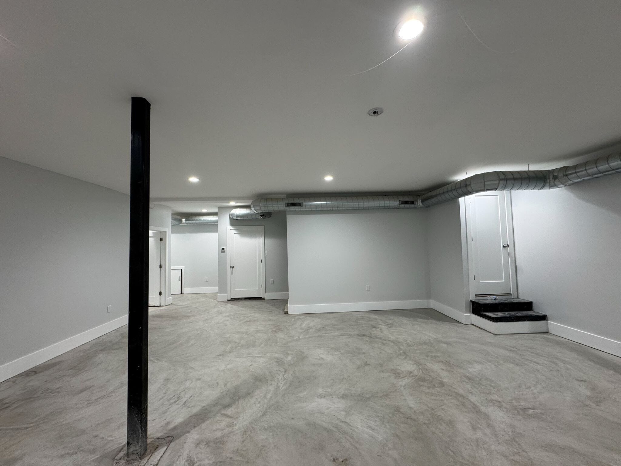 614-616 W Jefferson St, Philadelphia, PA for lease Interior Photo- Image 1 of 11