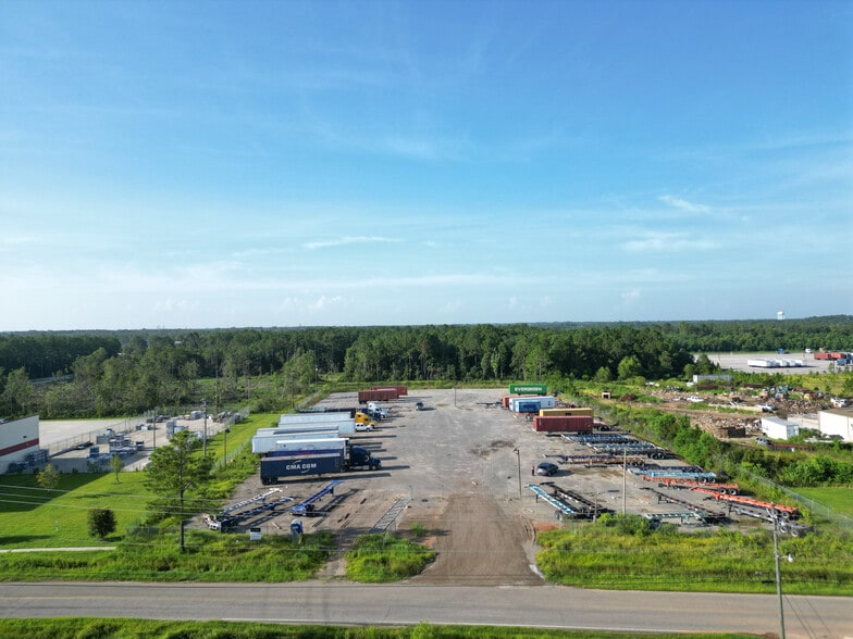 5527 Todd Acres Dr, Mobile, AL for lease - Building Photo - Image 3 of 6