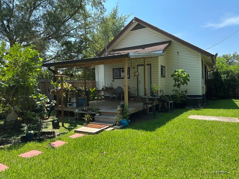 620 N 5th St, Silsbee, TX à vendre - Photo du bâtiment - Image 3 de 12