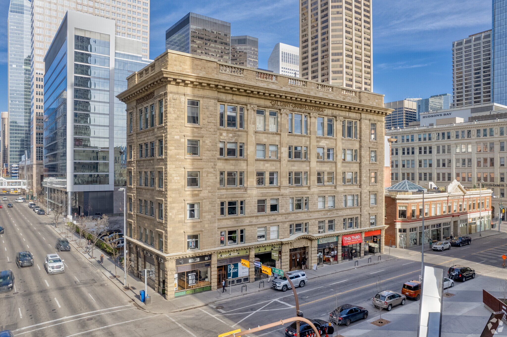 815 1st St SW, Calgary, AB à louer Photo principale- Image 1 de 6