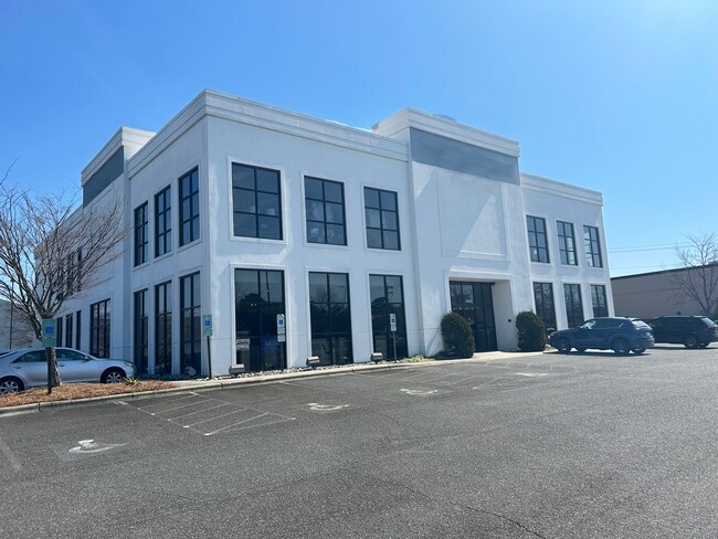 More details for 11501 Carolina Place Pky, Pineville, NC - Retail for Sale