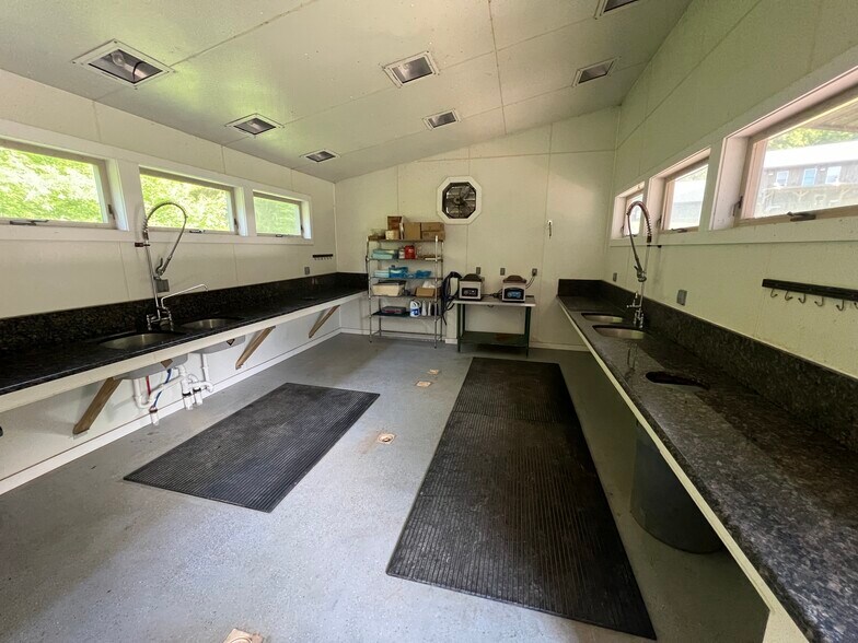 374 Neer Rd, Long Eddy, NY à vendre - Photo du bâtiment - Image 3 de 17