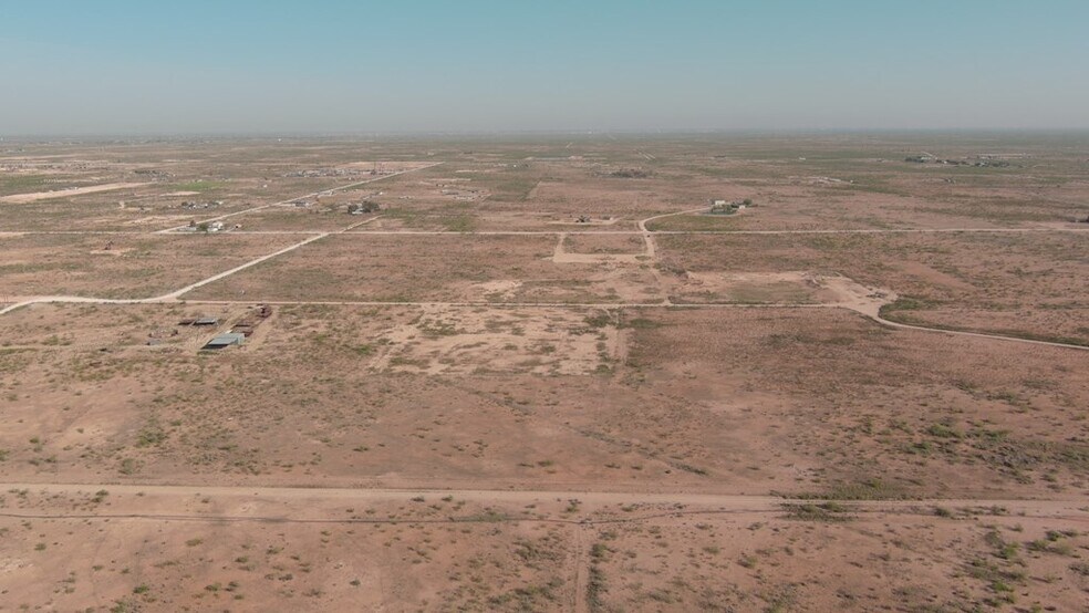 0000 W County Road 272, Odessa, TX à vendre - Photo du bâtiment - Image 2 de 5