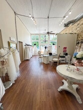 106-108 E Rusk St, Rockwall, TX for lease Interior Photo- Image 2 of 11